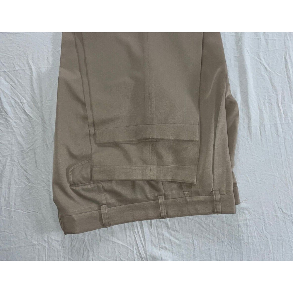 IZOD Pleated Microfiber Chino Dress Pants, Slacks. Brown, Men's 36X30.5. EUC!! - Picture 3 of 9